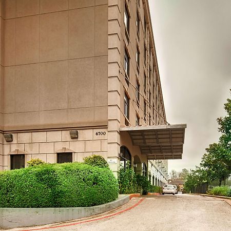 Surestay Plus Hotel By Best Western Houston Medical Center Exterior photo